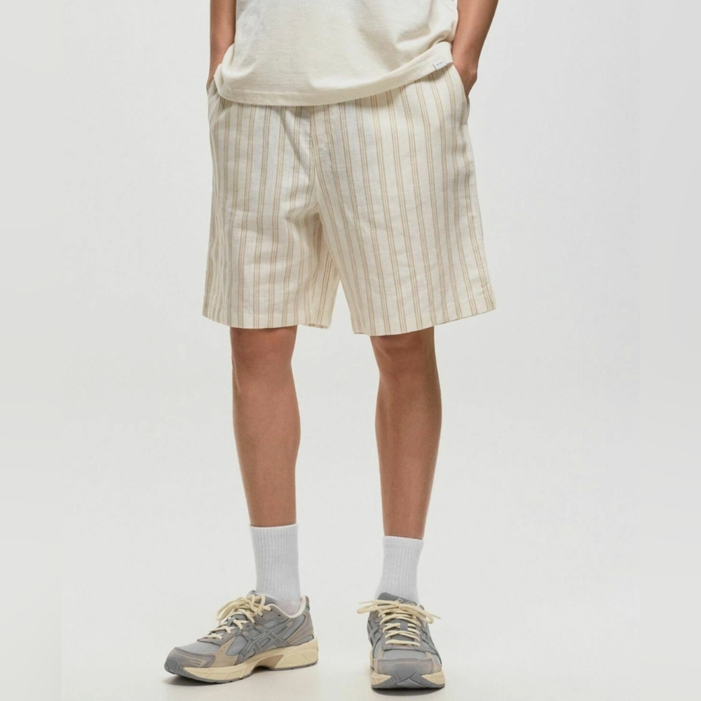 Daily Paper Men's Sttiped Shorts L
